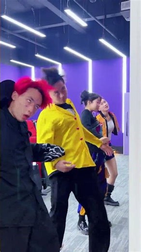 Terrifying high-voltage electricity!#shorts#神父#修女