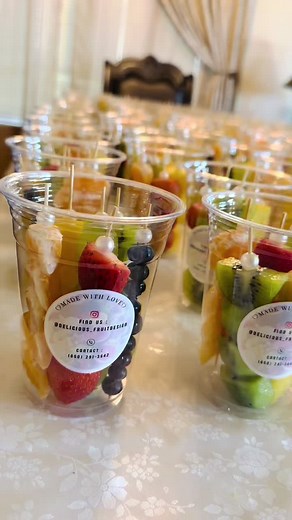 Fresh, flavorful, and full of goodness! 🍓🍍 Our fruit cups are the perfect way to brighten your day. Dive into a colorful blend of nature's sweetness. 🌈🥝 Healthy snacking never looked this good! #fruit #fruitdesign #fruitplatters #fruits #health #fruitboard #delicous #fresh #celebration #summer #catering #reels #events #platters #fruitlover #birthday #platterbox #freshfruit #bayarea #california #party #holiday #sanfrancisco #holloween #christmas #explore #fyp #tiktok #tiktokamerica #viwes #ti