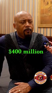 833K views · 10K reactions | I interviewed business legend Daymond John 勞 He explained to me the biggest reason why people go out of business in today’s world. I also asked him at what point he thinks entrepreneurs should diversify. #wealth #financialfreedom #entrepreneur #motivation | The School Of Hard Knocks | Facebook