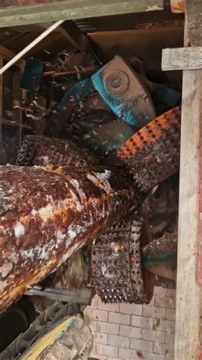 Satisfying Industrial Log Debarker #woodworking #industrial #machinery #satisfying #logging #lumber