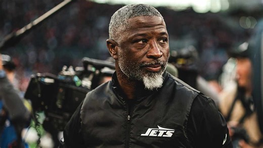 Aaron Glenn Says Improvements on Special Teams, Defense 'Something to Build On'