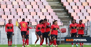 VÍDEO: Angola de Pedro Soares Gonçalves conquista Taça COSAFA | MAISFUTEBOL