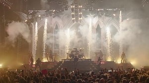 Le groupe phénomène GHOST vous propose de découvrir son film RITE HERE RITE NOW sur grand écran ! Tourné au cours des deux concerts du groupe au Kia Forum de Los Angeles, Rite Here Right Now est bien plus qu'un film de concert et offre des performances live et une intrigue narrative unique. Que vous soyez un disciple dévoué ou simplement curieux, laissez-vous envoûter par ce portrait aussi grandiose qu’intime de GHOST ! Rendez-vous le dimanche 23 juin à 20h dans une sélection de cinémas ! Réserv