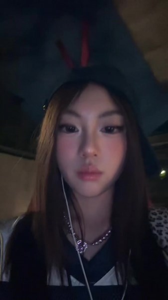 Discover Roxanne on TikTok