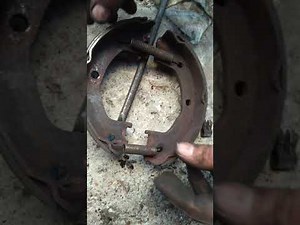Replacement of the Iveco Daily rear brake shoes