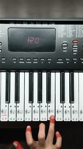 Jingle Bell tutorial on piano 🎹🎹🎶🎶 #piano #pianolessons