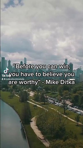 Mike Ditka - 1963 Chicago Bears Super Bowl Champion and College and NFL Hall of Fame Member #shorts