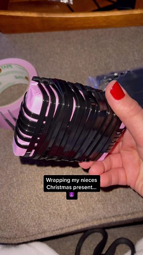 Hilarious Christmas Gift Wrapping Pranks and Funny Gift Ideas