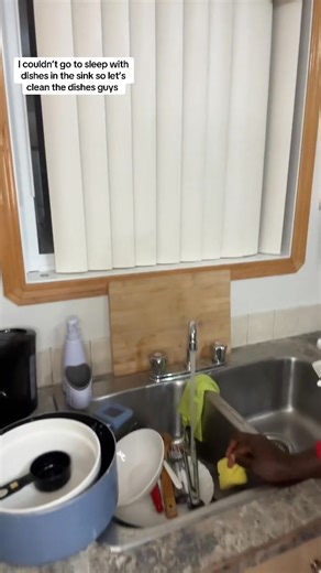 1K views | Let’s clean the dishes #cleaning #postivevibes #reels #fblifestyle #CleanDishes Part 5 | Viola Simon | Facebook