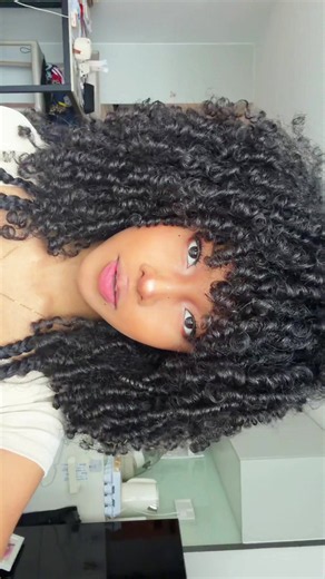 Curly hair = 🍒🔝 #jellyfishhaircut #3chair #curlyhair | Curly Hair