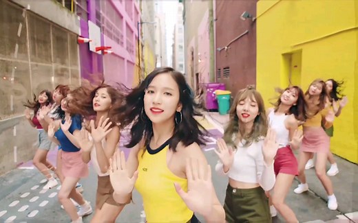 【4K】TWICE《LIKEY》官方MV