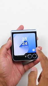 253K views · 2.5K reactions | Samsung Galaxy Z Flip 6 Unboxing  . . . . . . #asmr #asmrsounds #samsunggalaxyzflip6 #flip6 #zflip6 #galaxyzflip6 #galaxyflip6 #samsungzflip6 #samsungflip6 #tech #unboxing #supersaf Images/Videos Copyright © 2024 SuperSaf. Please DO NOT reupload this video. | SuperSaf | Facebook