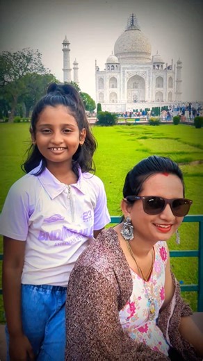 🌙 "Taj Mahal Under Moonlight – Magical #love #shorts