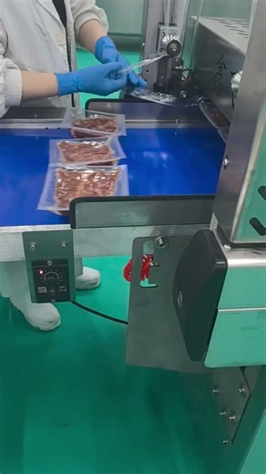 Thermoforming packaging machine for prepared Beef