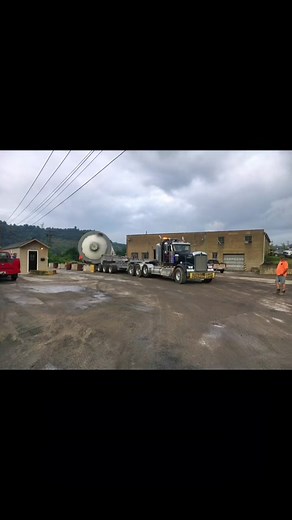 #heavyhaul #oversized #superload #BayCrane #CapitalCity #Gatwood #fyp #RufflesOwnYourRidges #scheuerle #kenworth #c500 #makingfriends #duallanemafia #duallanelife #duallanegang #bigboytoys #T800 #w900 #oshkosh
