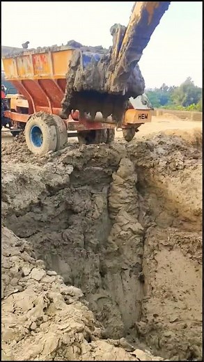 Jcb tractor trolley bulldozer short video 💪🤔🤣#jcbloader #jcbtractor #shortvideo #youtubeshorts