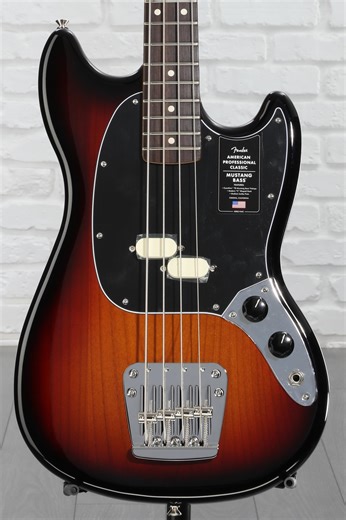 Fender American Professional Classic Mustang Bass - 3-color Sunburst, Rosewood Fingerboard