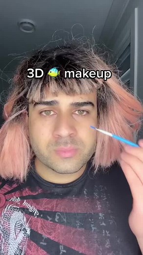 3D Makeup Techniques: Creative Looks with Pink Hair