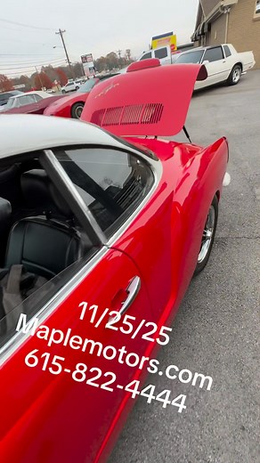 1973 Volkswagen Karmann Ghia $21,900 Maplemotors.com # 3278-2 #karmann #ghia #volkswagen #1973 #73 | Maple Motors