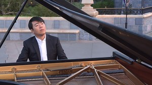 The official music video for 'It's A Small World' from The Disney Book is available to view on my YouTube channel 😊 Follow the link below. https://youtu.be/QhaEGbPHCto | Lang Lang - 郎朗