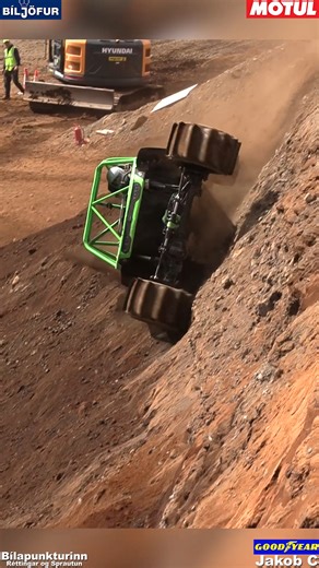 Móri on three weels after a extreme hill🏁Formula Offroad Iceland🇮🇸 Make sure to subscribe on Youtube (Jakob C) #4x4offroad #formulaoffroad #motul #motorsport #hillclimb | Jakob C