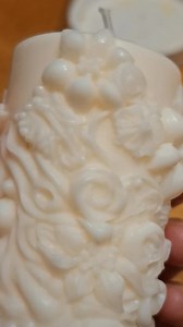 Burn testing - one of the most important parts of the candle making process. So i thought I'd video the process for you as a behind the scenes look 😍 I got this beautiful floral mould and had my reservations but WOW it is beautiful! #candlesbyk #soywaxcandles #madeinstaffordshire #candletesting #scentedcandles #homelycandles | Candles By K