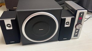 Edifier 漫步者 C2 有源低音炮音响 带单独功放的一套音响极新