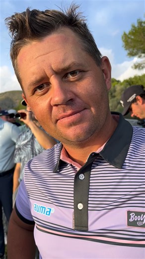 Hi Michael Hollick , Daniel van Tonder has a message for you. 🫶🤣 Van Tonder has qualified to the @dpworldtour through the HotelPlanner Tour Road to Mallorca Rankings which means the 2024/25 Sunshine Tour Courier Guy Order of Merit, 2026 DP World Tour spot now falls to Hollick. 🧮 | Sunshine Tour