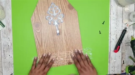 19K views · 398 reactions | Grabbing Dollar Tree signs through the year to repurpose is a smart idea! Check out this DIY! | She So CraftDee | Facebook