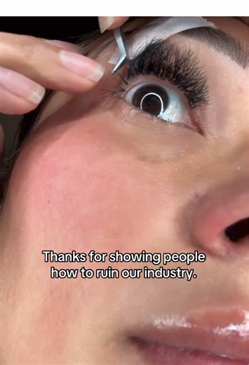 Tips for Perfecting Your Lash Extensions