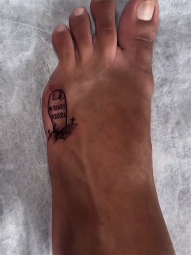 Black and gray Rip foot toe tattoo tattoo artist - ? #foottattoo #toetattoo #besttattoos #worldsbesttattoos #tattooideas