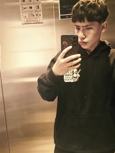 Discover the Top 10 Moments with Aaron