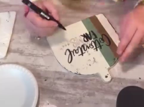 3.2K views · 89 reactions | Cute vintage Spring bread board with beautiful hand writing decor. Link to the full replay https://www.facebook.com/share/v/1Fch19TjTU/?mibextid=wwXIfr . #crafting #crafts #diycrafts #springdecor | Grace and Tattered Lace | Facebook