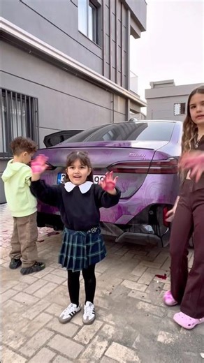 Kuzey Elif & Elif Maya, what did you do?! Why did you paint the car?! Oh no 😱 #shorts #elifmayaoy...