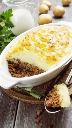 Cheesy Beef Potato Casserole #food #recipes #beef #delicious #foodie #tiktok