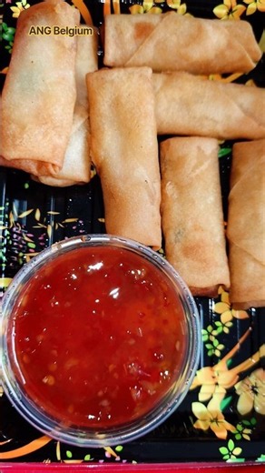 LEKKERE HASU MINI LOEMPIA! #loempia #hasu #asmr #mukbang #china