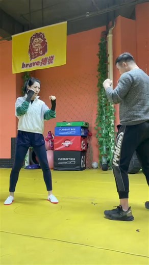83K views · 1.7K reactions | Teach you how to make your little cotton jacket a bulletproof vest! Have you lost your studies #Reels #Beauty #Daily #reelsfb #reelsvirtual #Martial Arts #Reels2024 #fyp シ | 拳馆老板娘 | Facebook