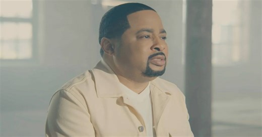 Smokie Norful - “I Still Have You” - | BET Phoenix Awards