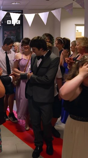 You can't go wrong with a tuxedo 🤵 It’s Prom night at Ysgol Y Deri 🎉🎈 🆕 A Special School ▶️ Tonight at 8.30pm on BBC One Wales | BBC Cymru Wales