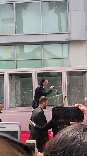 Hey @*NSYNC hear me out…kick off the reunion tour on its gonna be may day!! 👀👀👀👀👀👀please 😅😭🤣 @Justin Timberlake @Chris Kirkpatrick @JOEY CALZONE @Lance Bass @JC_Chasez #nsyncreunion #nsync #bandtogether