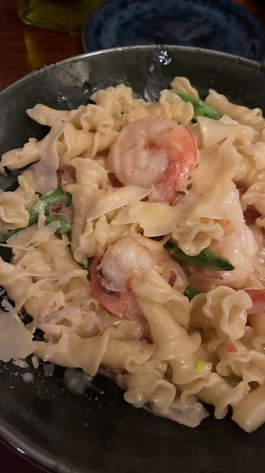 Birthday dinner at Hula Grill #hawaii #oahu