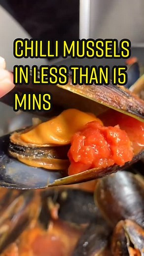 Easy Chilli Mussels Recipe in 15 Minutes