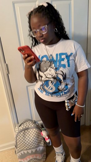 6th grade is that you?!👀🥹💙 Middle school be good to my girl🤞🏾 | Jessica White