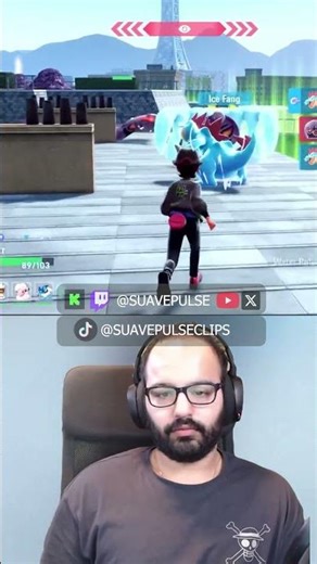 Pro Gamer Barely dodged a wild Alpha Arbok and caught another in the last second in Pokemon Legends!