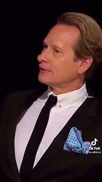 عارضة الازياء التي صدمت الجمهور في فستانها😱شلحت الفستان على المسرح😱😱😱😱