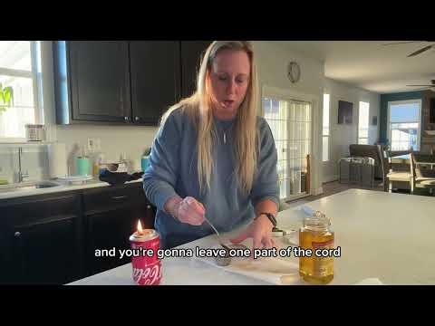 Homemade candles with used cooking oil ‪@CountryGirl_Prepper‬