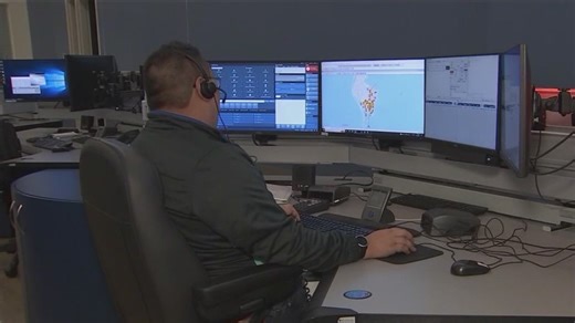 The dangers of encrypting Chicago police radio transmissions — what to know