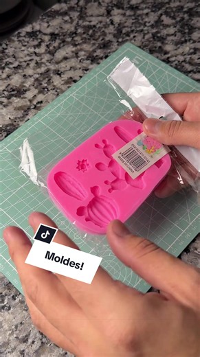 Cómo Usar Moldes de Silicona para Repostería | Trucos y Consejos