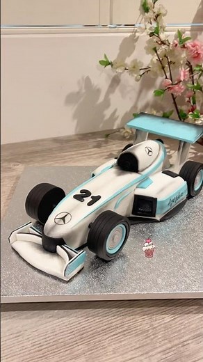 F1 Race Car Cake | Race car cake tutorial | Cake Tutorial | #shorts #racecar #f1 #carcake
