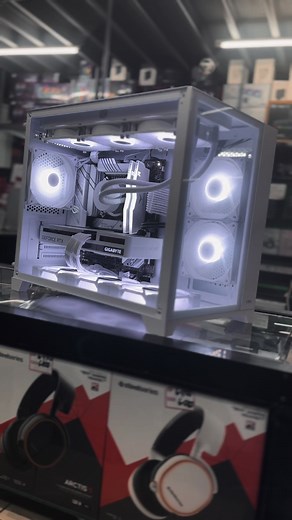 New white theme Gaming PC build with the Tecware VXN V2 Dual Chamber mATX Case #GamingPC #PCBuild #CustomPC